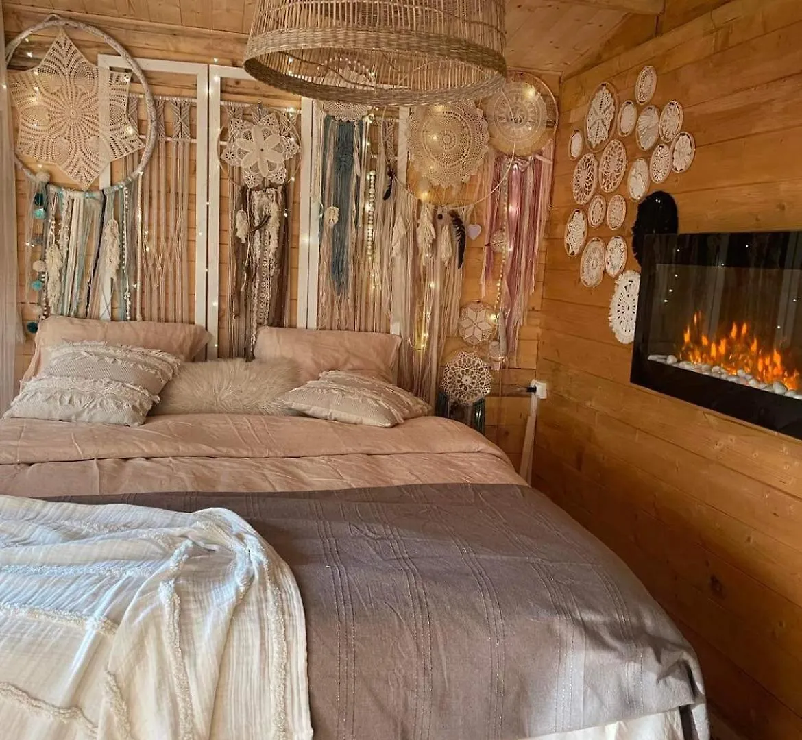 Cabane Coco Boheme Azereix 0*,