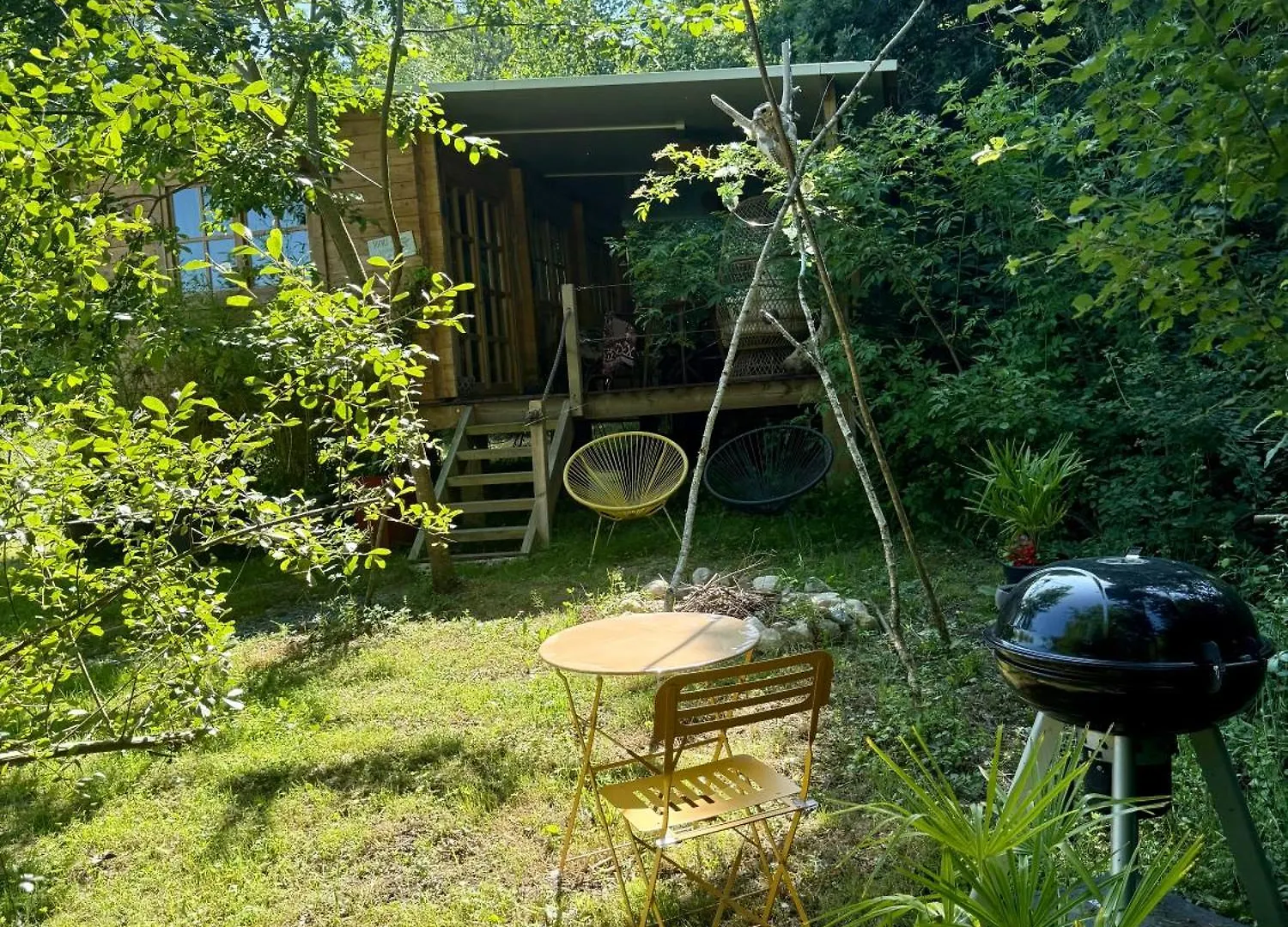 Cabane Coco Boheme Azereix Francia